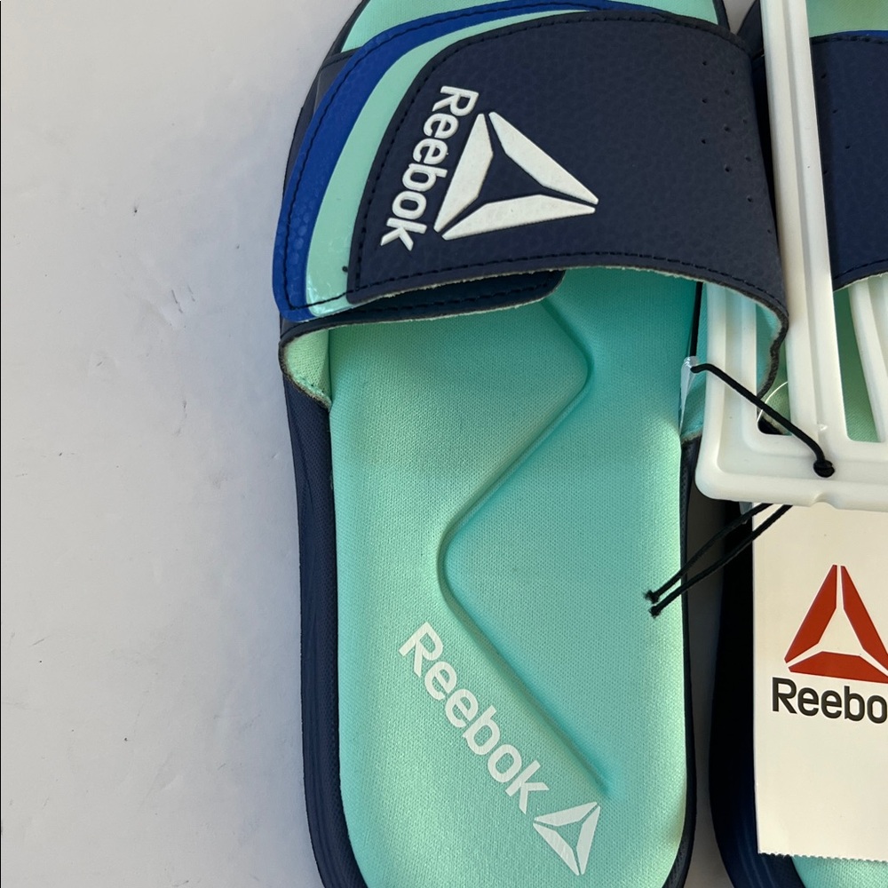 New Reebok Memory Foam Slides - Picture 3 of 5